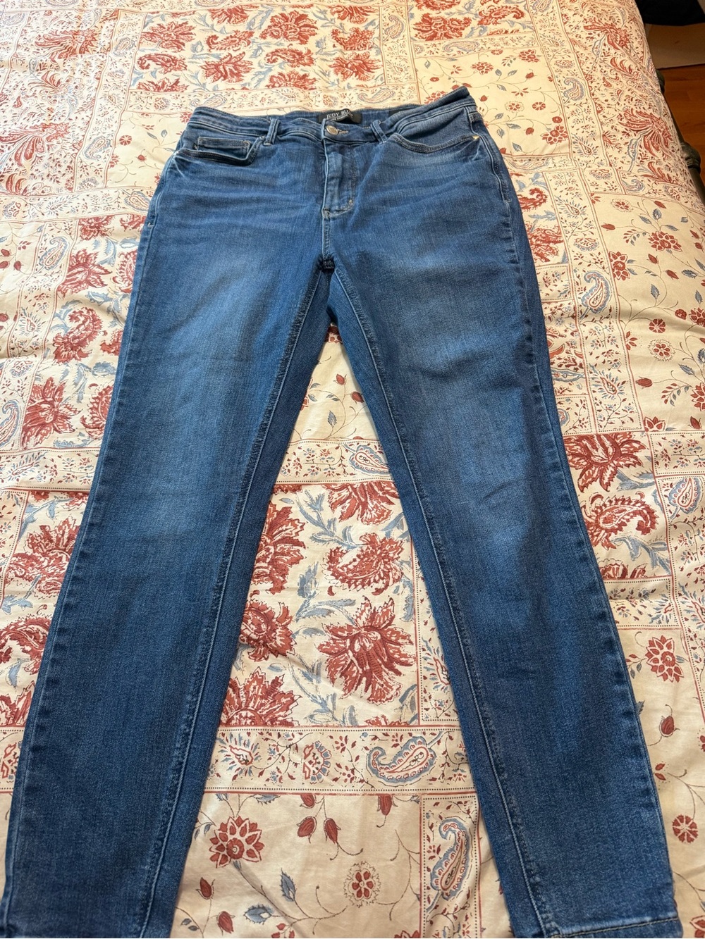 Judy Blue Medium Blue Skinny Stretch Jeans